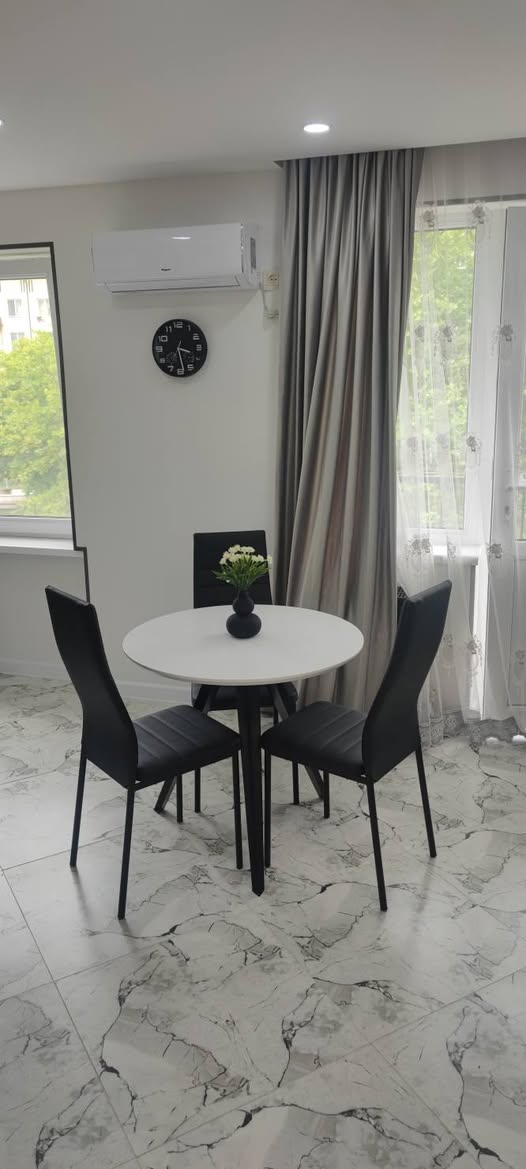 Günlük stüdyo tipi daire kiraya verilmektedir. Porti. 9 Nisan - 65₾