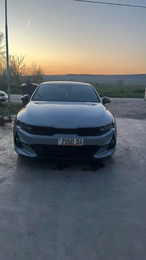 Kia 2023 — 13,700$