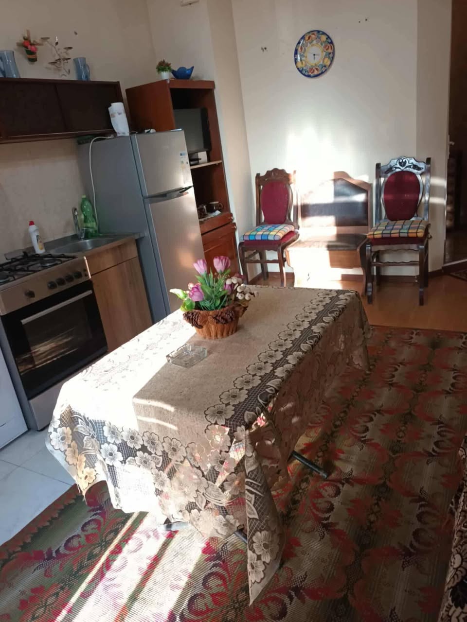 Merhaba. Baramiya'da daire kiralanıyor, konut binası