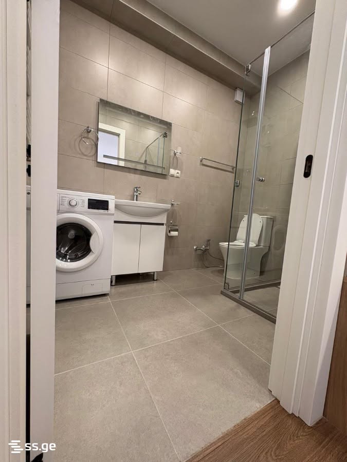 Kirayə olunur mənzil, Tbilisi — $600