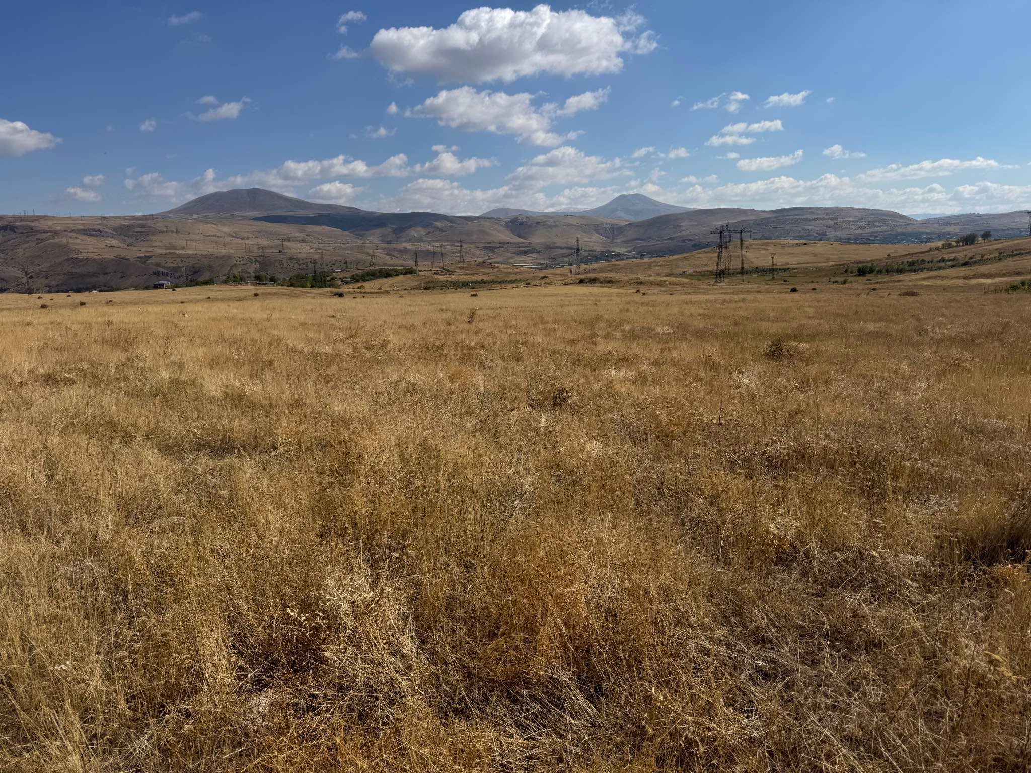Arazi, Abovyan
