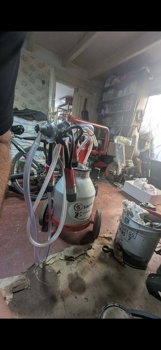 Satılık inek yemi makinesi 750 liraya