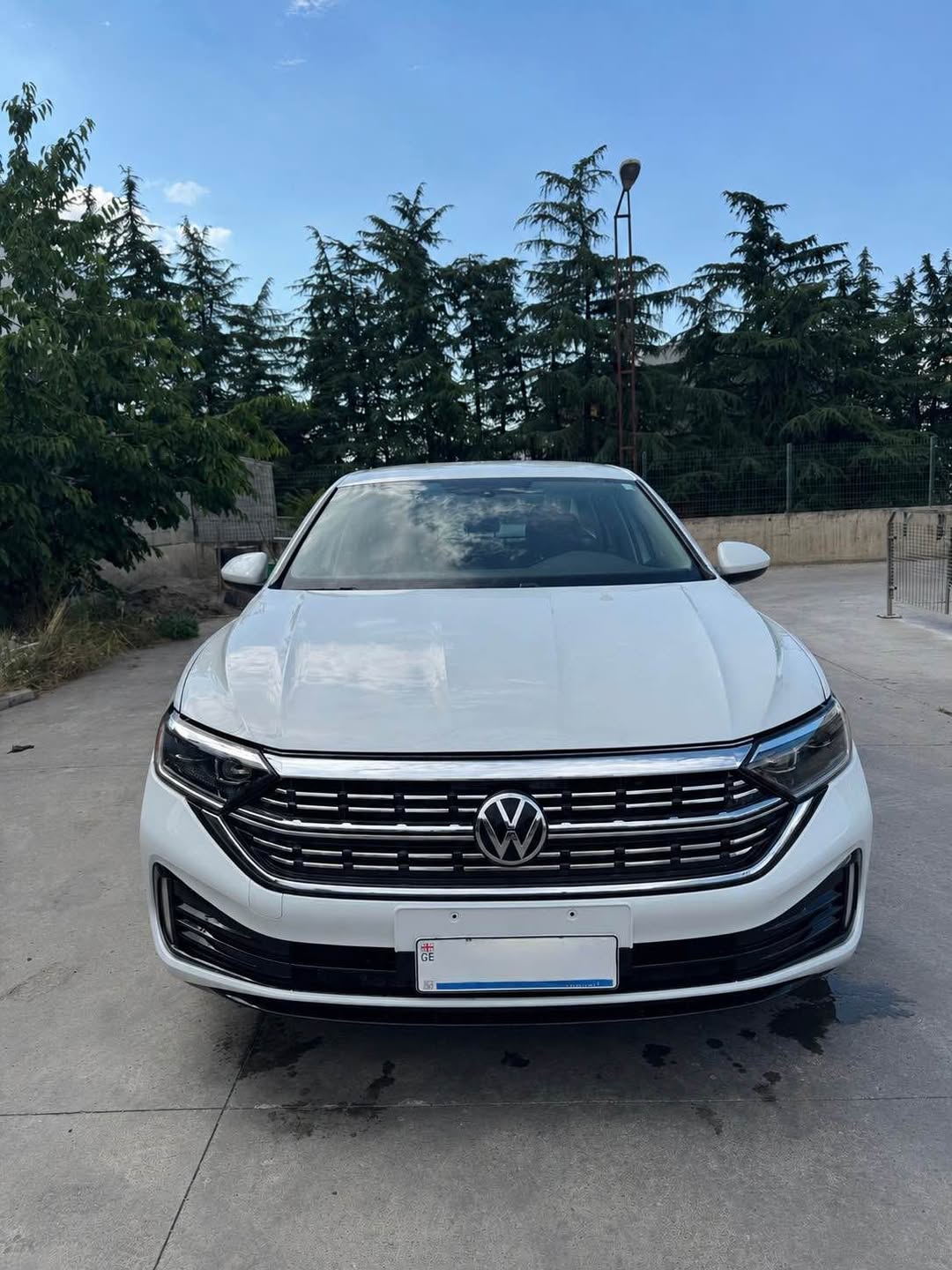 იყიდება 2024 წლიანი Volkswagen Jetta, არის