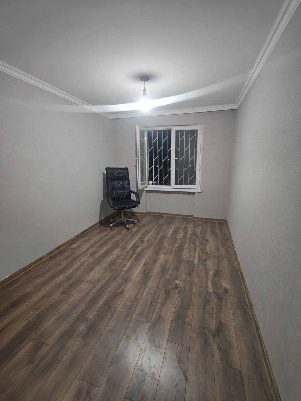 იყიდება ბინა, რუსთავი — $37,000