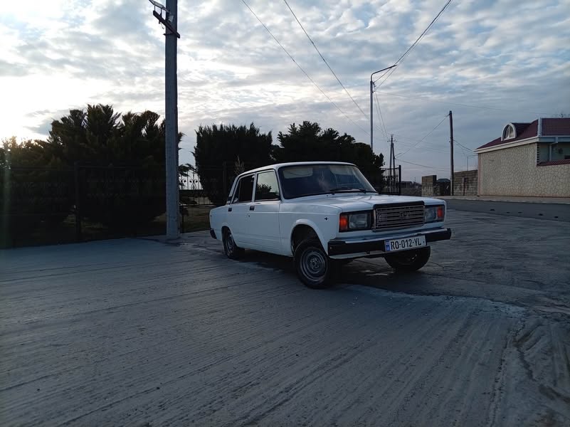 автомобиль