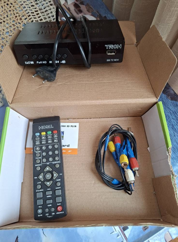 For sale in Tbilisi a TV set-top box Neosat in good condition — 20₾