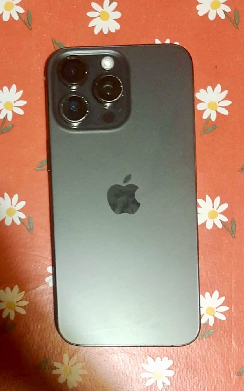 ბათუმი მეჩქარება‼️იყიდება iPhone 15 Pro Max