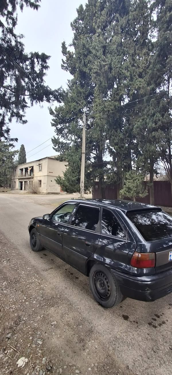 Avtomobil 1998 — 3,700$