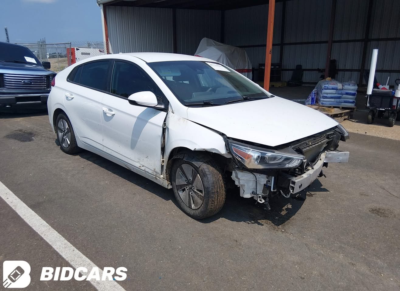 Hyundai Ioniq 2022 — 6,800$