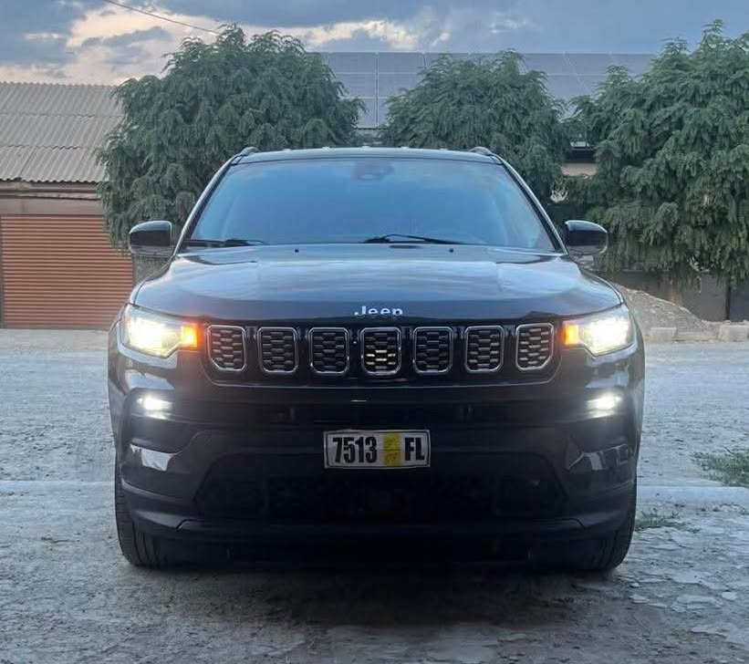 Jeep Compass 2022 — 15,500$