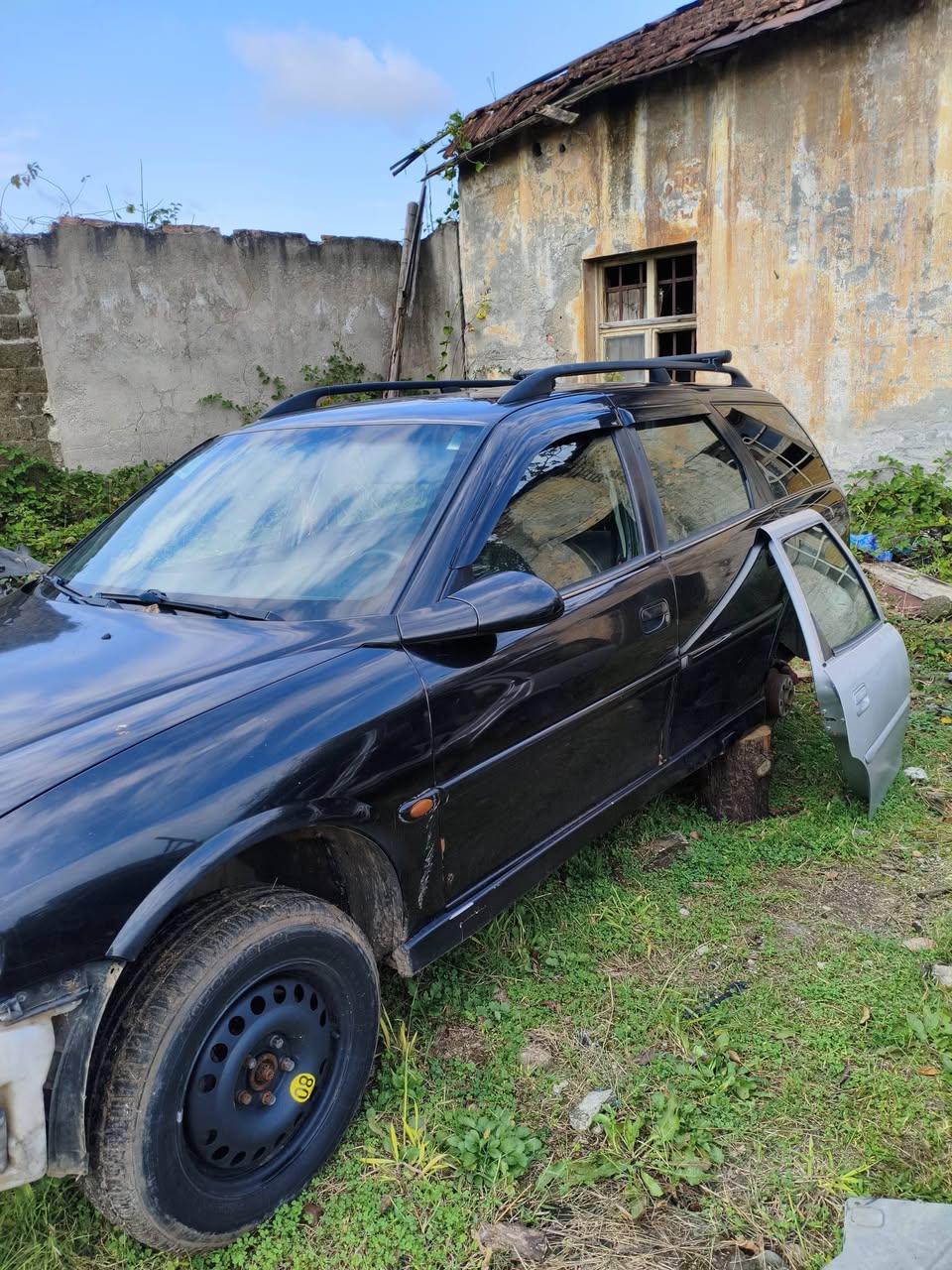 Vektor B-2.2 dizel su tubosunda həll olunur
