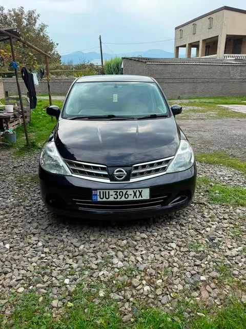 Nissan Tiida 2008 — 3,300$