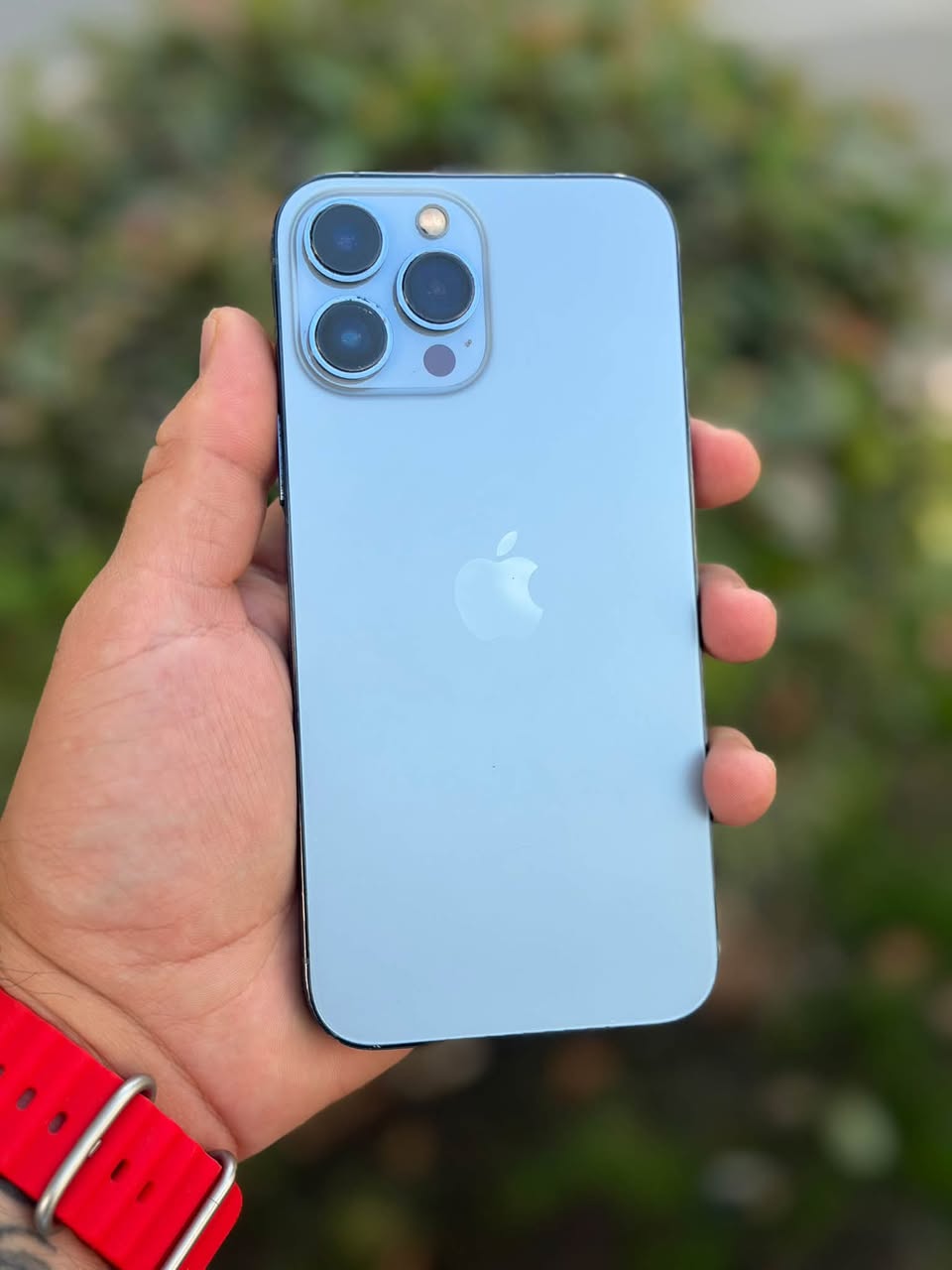 Kredo, TBS ve Gürcistan'da 13 Pro - 900₾ kredi ile satın alınabilir.