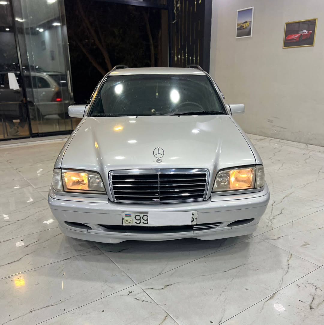 Mercedes C180 2000 — 9,600₼
