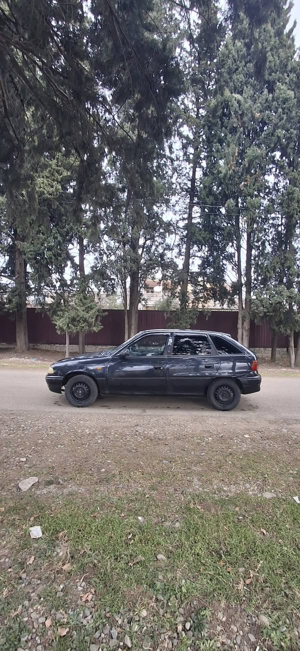 Avtomobil 1998 — 3,700₾