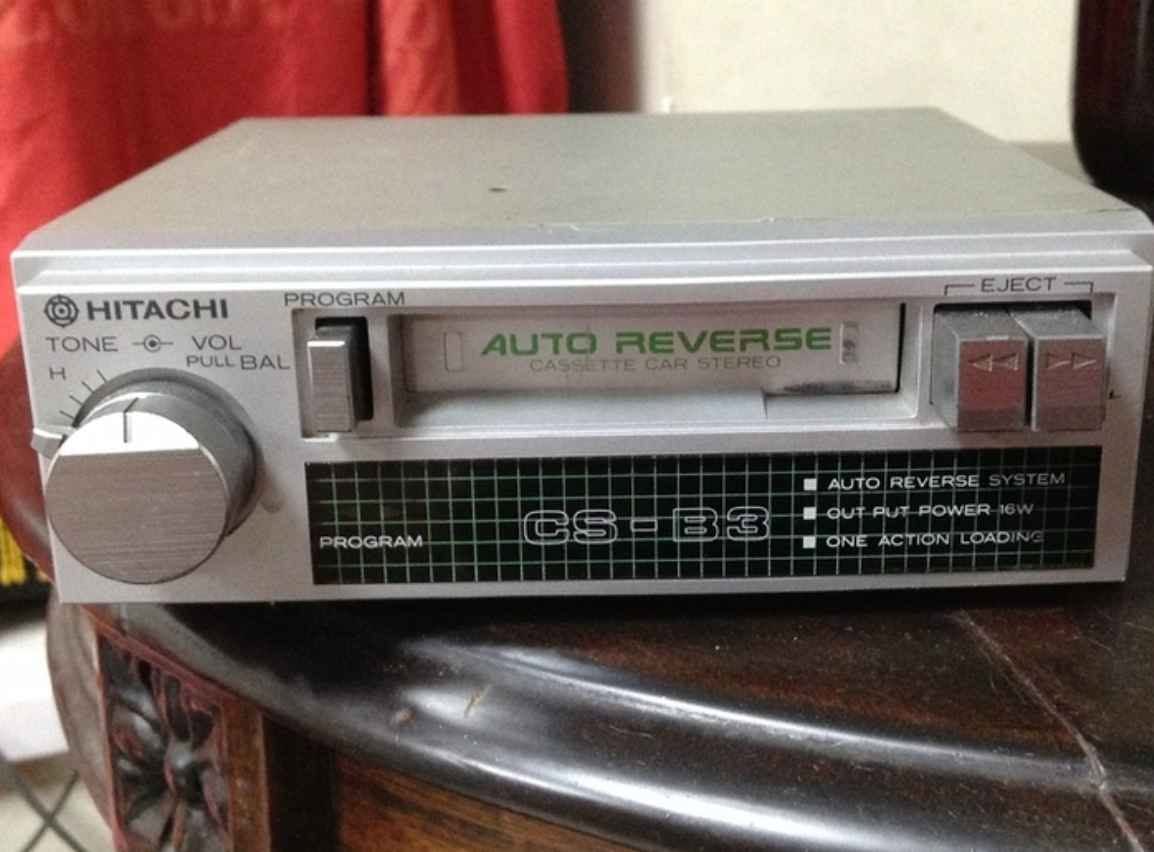 Hitachi CS-B3 car cassette stereo 1980