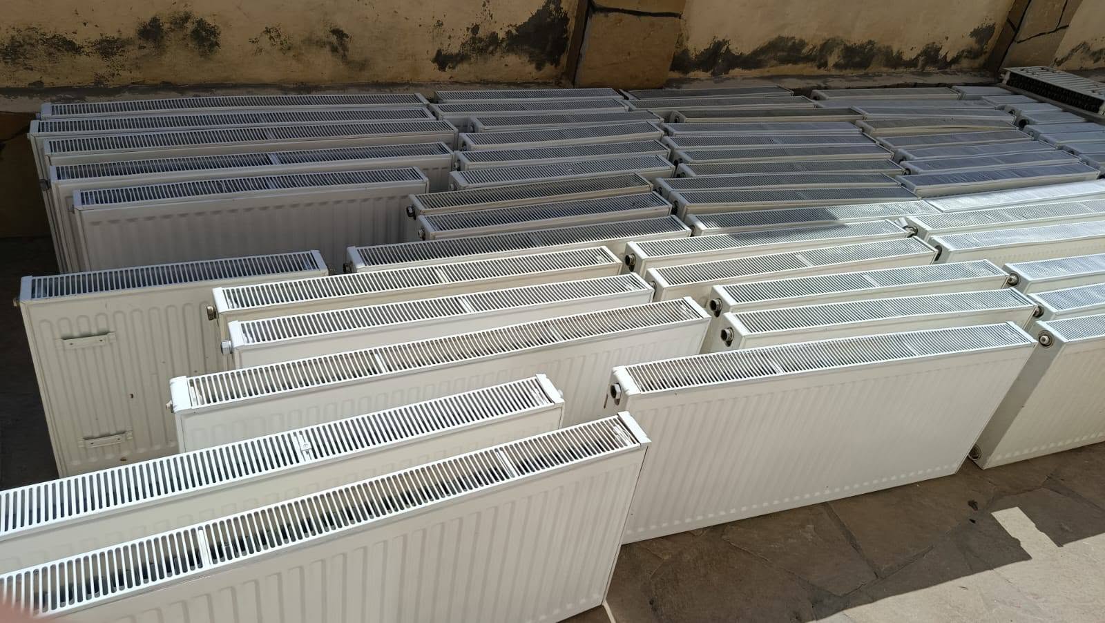 Hanehalkı elektrikli ev aletleri — 30₼