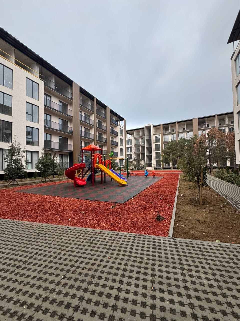 Продаётся 2-комнатная квартира, Тбилиси — $90,000