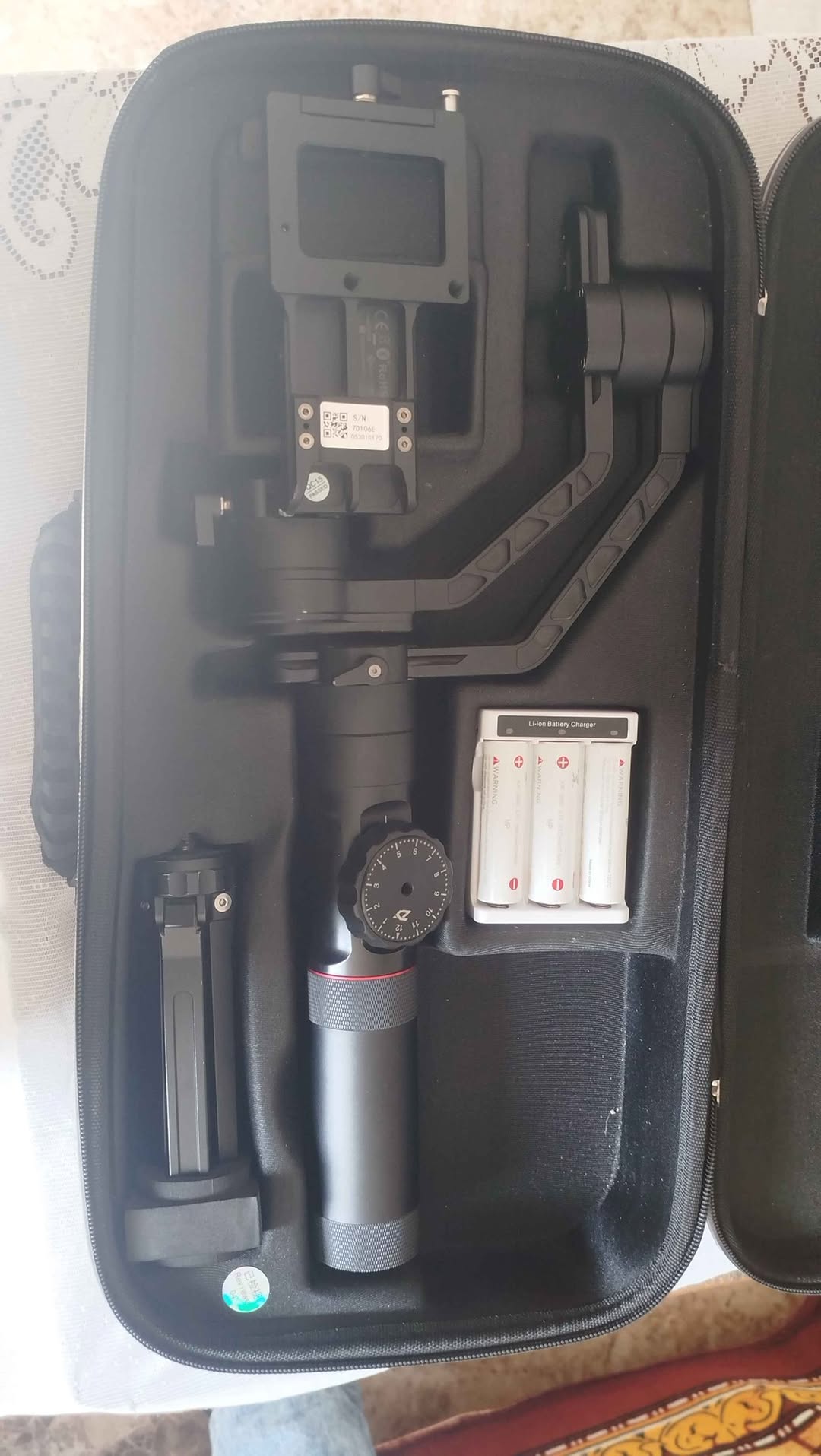 Zhiyun gimbal stabilizer kit with case