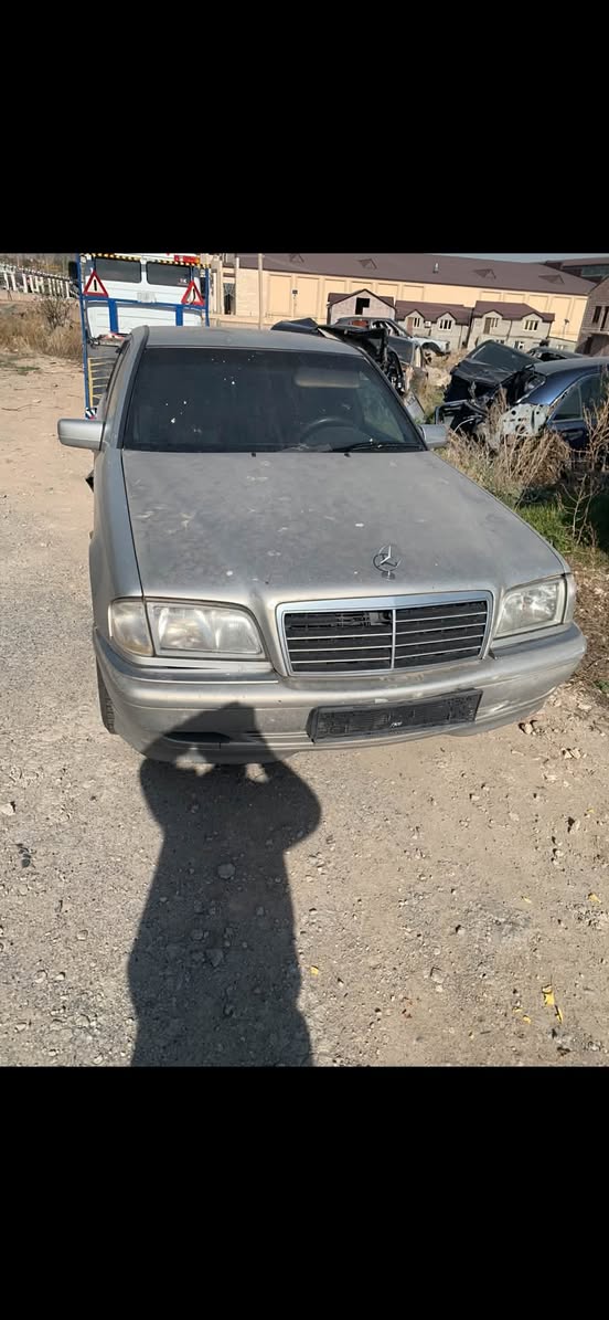 Mercedes