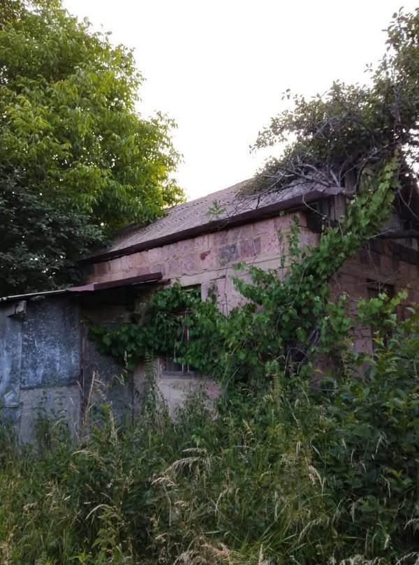 🏠ՎԱՃԱՌՔ՝ ՍՊԻՏԱԿՈՒՄ 📊Սայաթ-Նովա փողոց➡️2000քմ 🔖Գինը՝ 13.000$