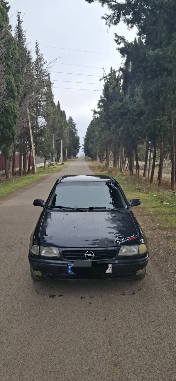 Avtomobil 1998 — 3,700₾