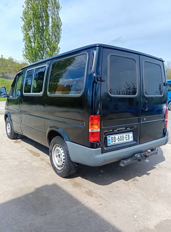 Ford 1999