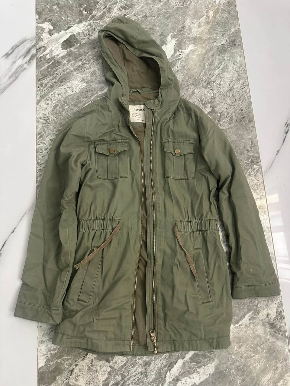 Yeşil kapüşonlu parka, beden L-XL
