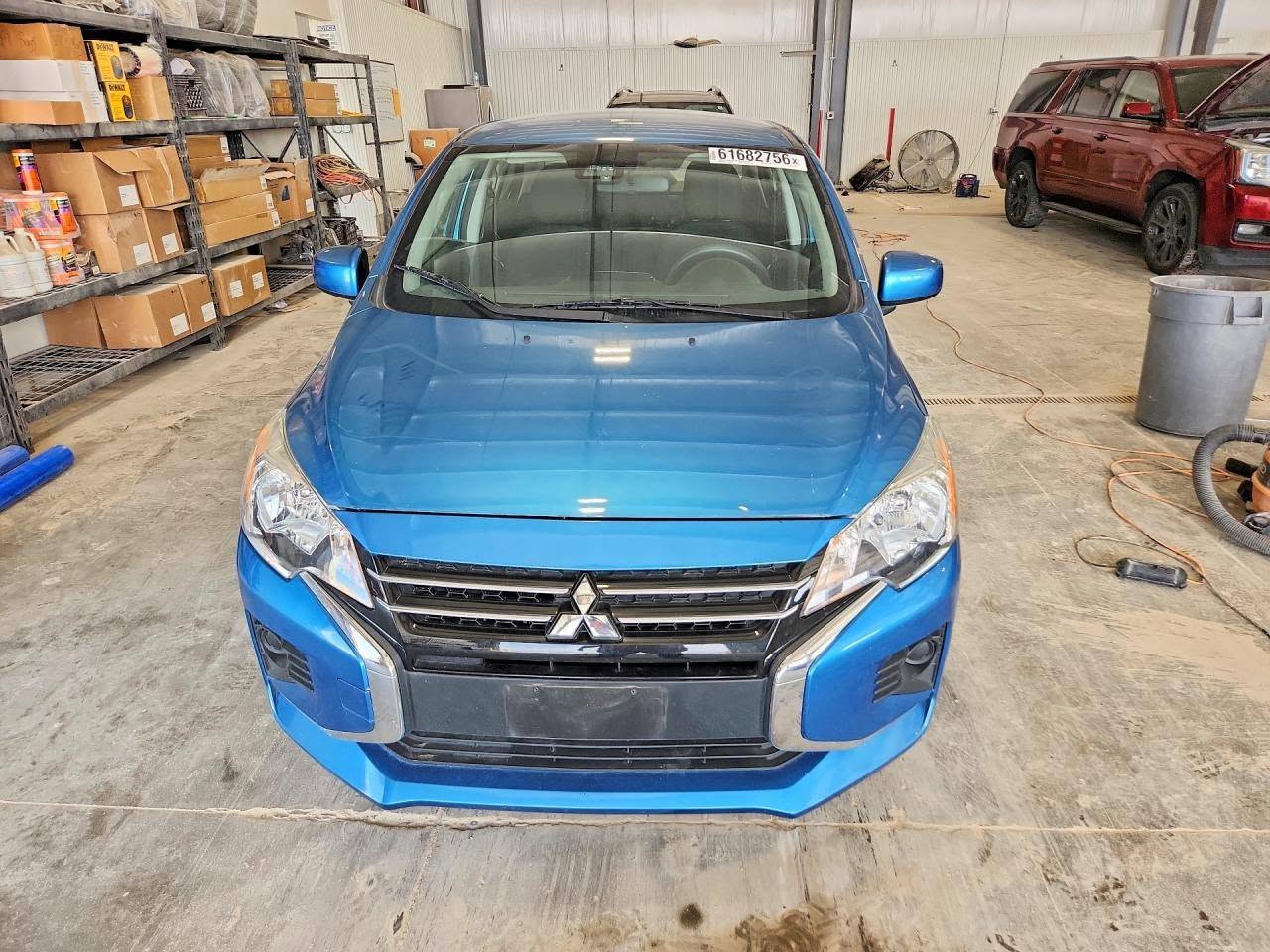 Mitsubishi 2022 — 6,000$
