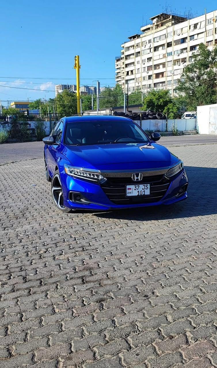 Honda Accord 2021 — 18,600$