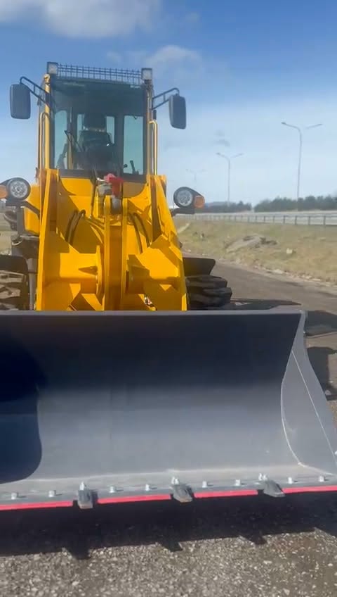 Herkesle selamlar ✌️ Toprağa teknik gerektiriyor - 100₾