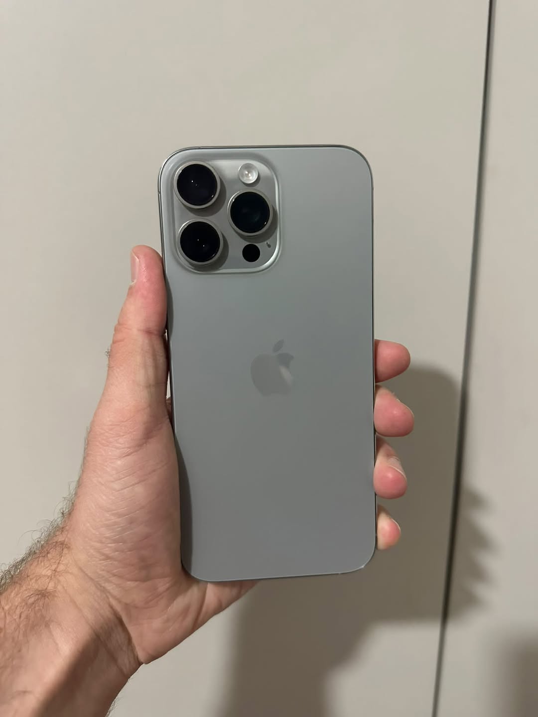 iPhone 16 Pro Max 256 ԳԲ 2050