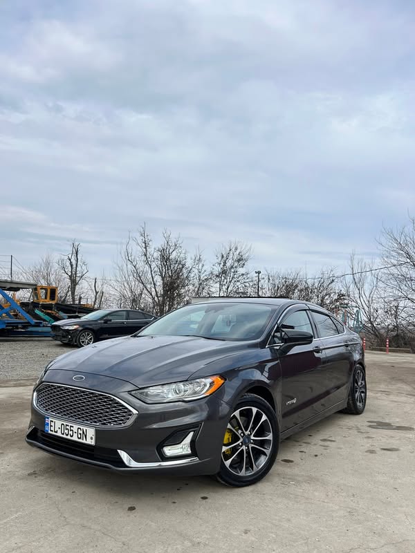 Avtomobil 2019 — 8,500$