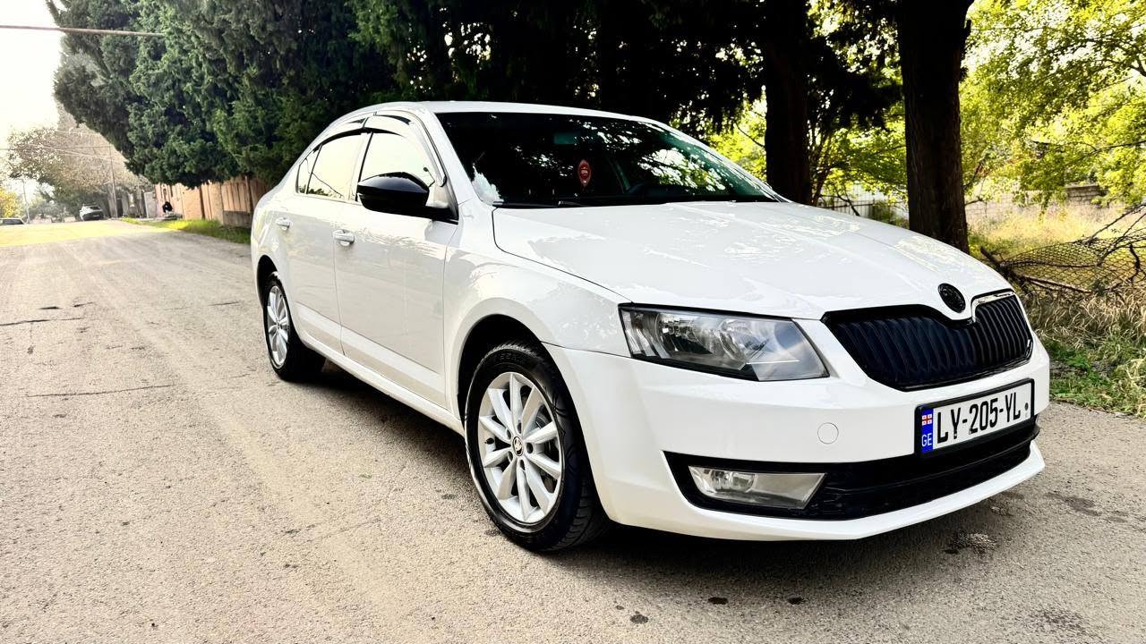 Skoda Octavia 2013 — 5,000$
