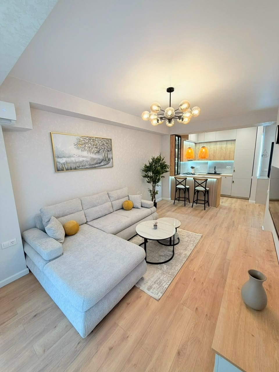 იყიდება 2-ოთახიანი ბინა, თბილისი — $135,000
