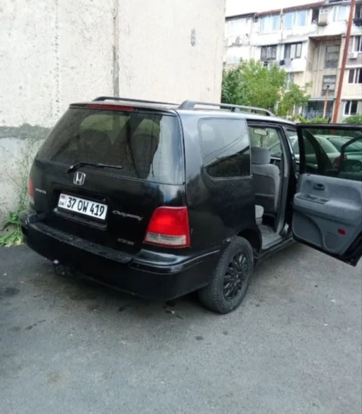 Honda Odyssey 1999 — 600,000֏