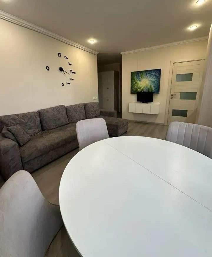 Rent 3-room apartment, Yerevan — 250,000 ֏