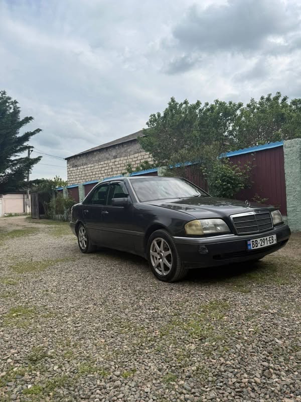 Mercedes-Benz 1996