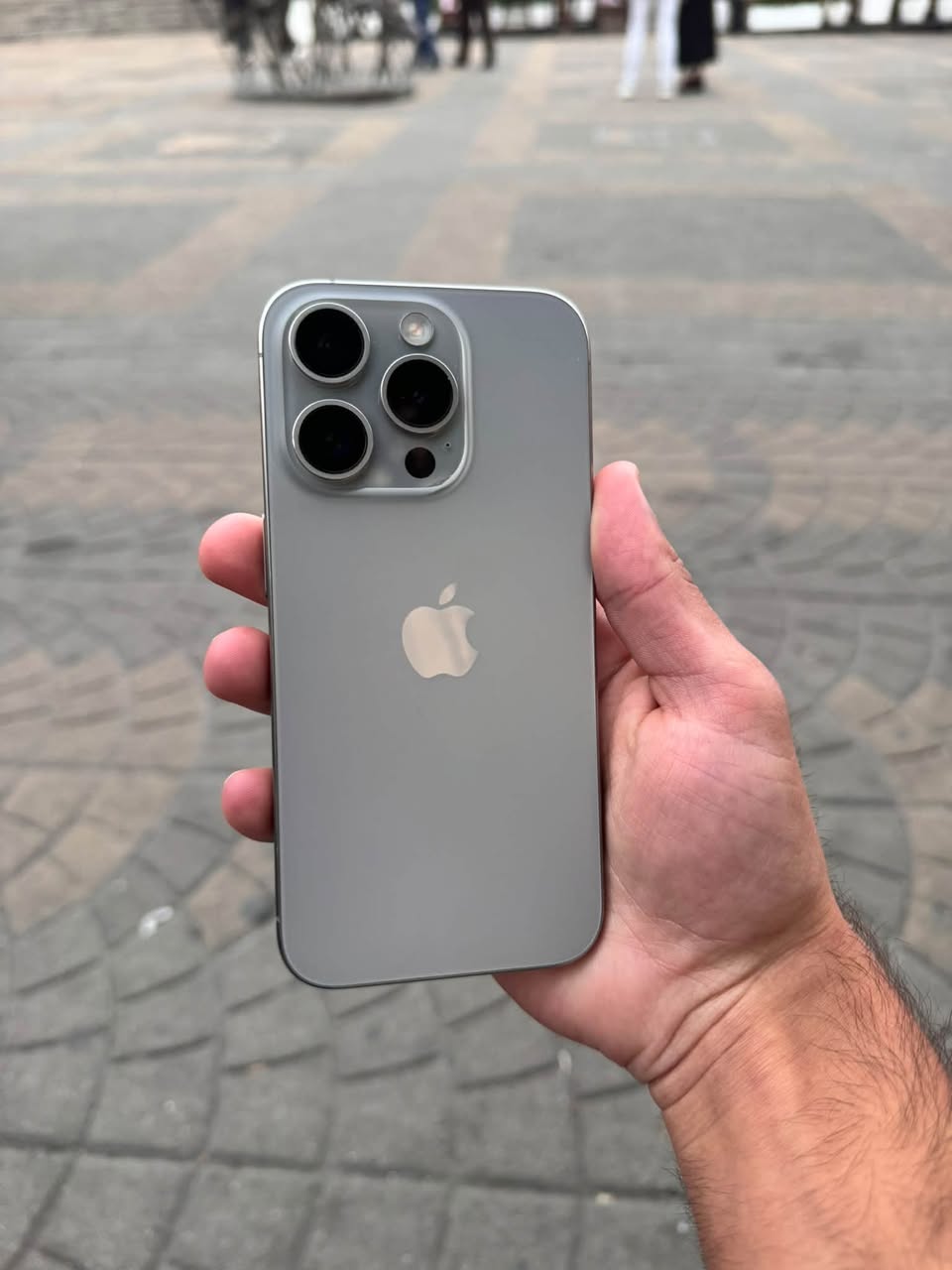 Vacharvume iphone 15 Pro 128Gb Natural — 180,000֏