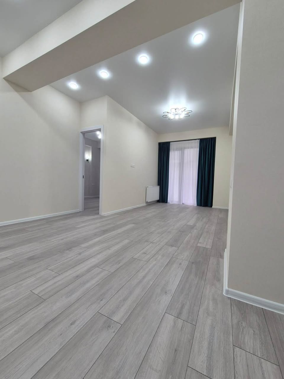 4 otaqlı mənzil satılır, Tbilisi — $117,000