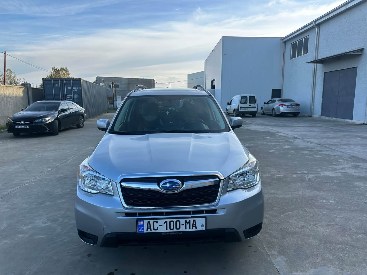 იყიდება სუბარუ ფორესტერი 2014 ტიანი 2.5 — 7,500$