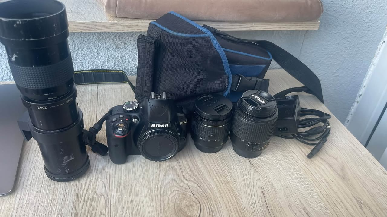 For sale Nikon D3300 lenses Nikon