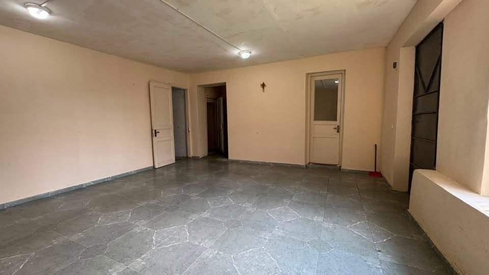 Ticari alan, Zestafoni