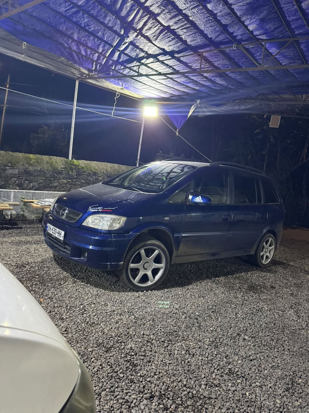 Avtomobil 2003 — 4,600$