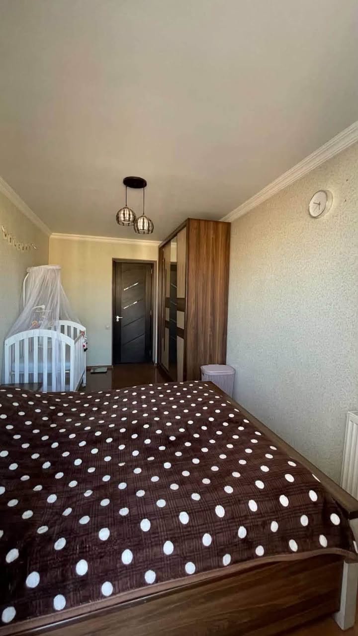 იყიდება ბინა, რუსთავი — $70,000