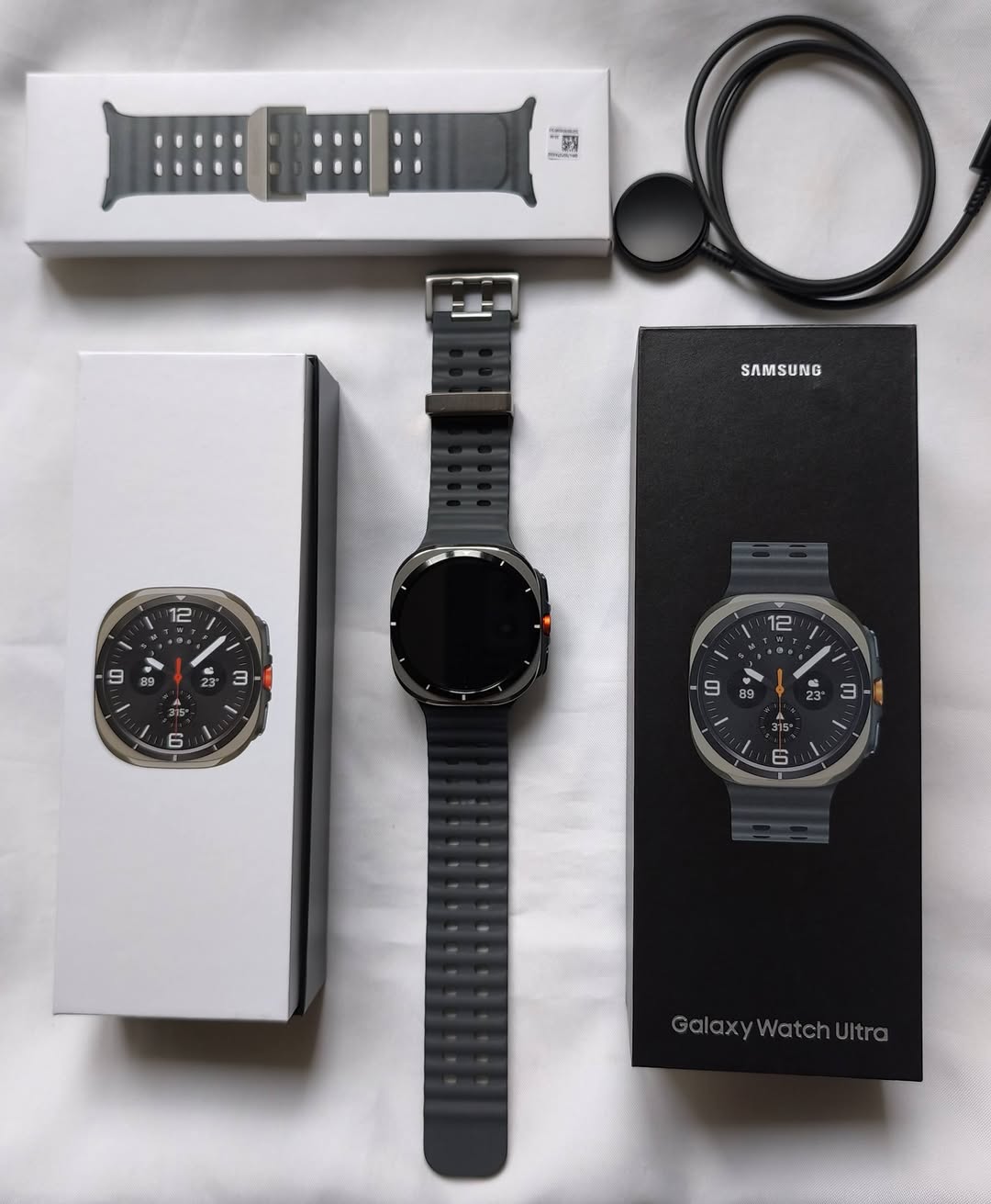 Samsung Galaxy Watch Ultra, ორიგინალი ყუთით