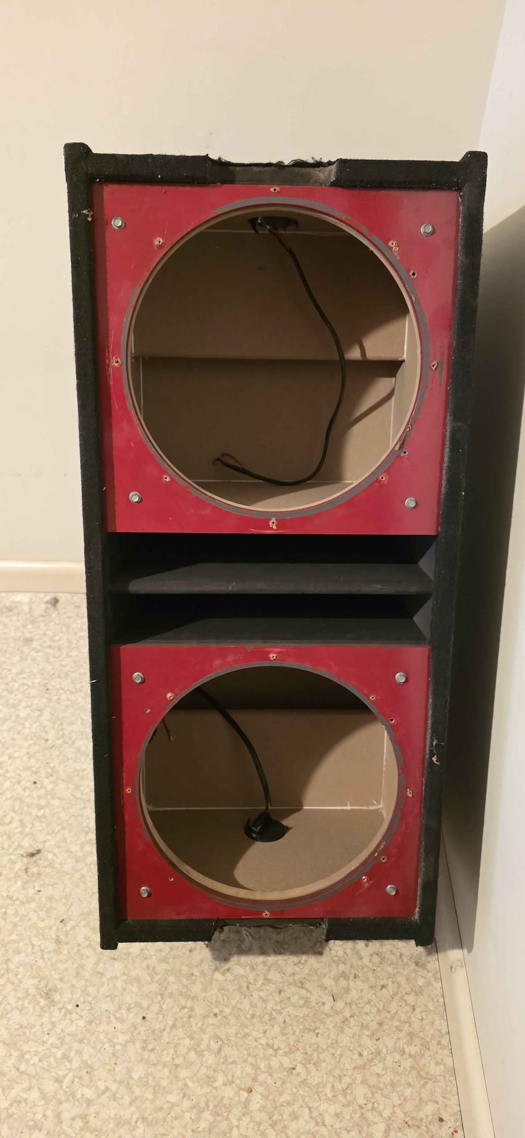 Used 15 inch subwoofer box, 3 cu ft
