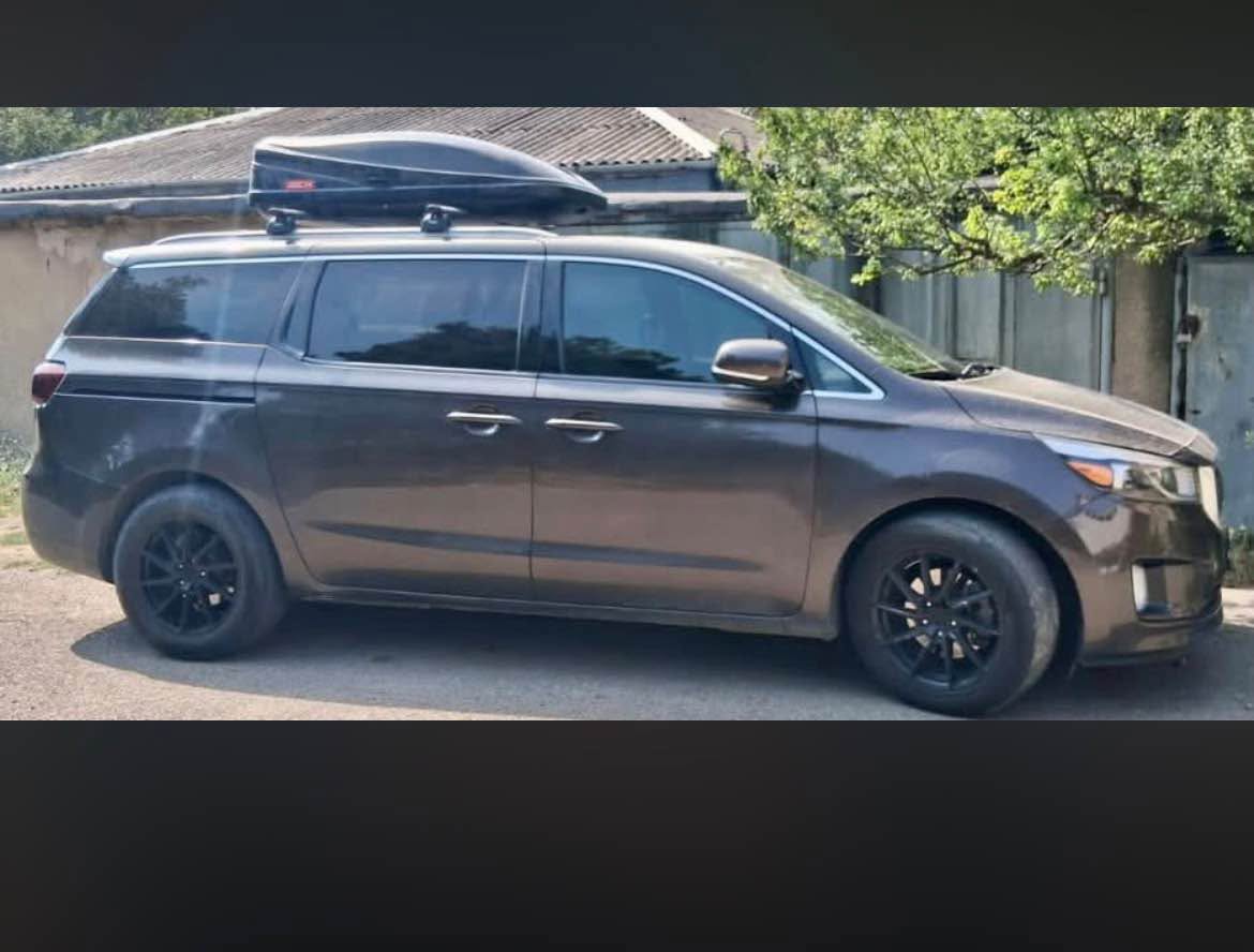 Kia Sedona 2015