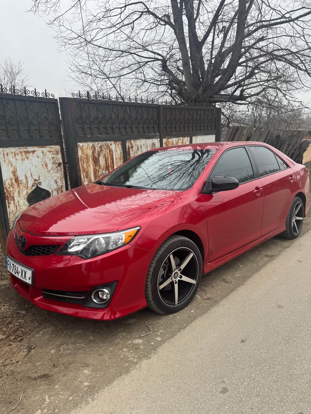 Toyota Camry 2014 — 9,200$