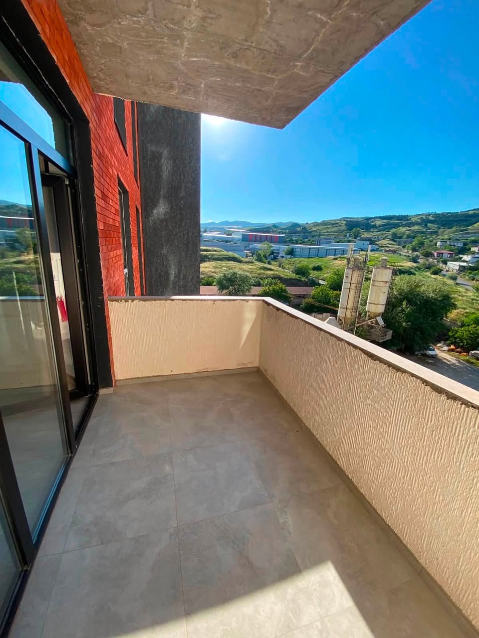 🏡 იყიდება ბინა დიდ დიღომში — — 74,000$